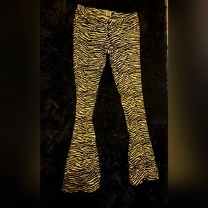 TRIPP NYC Black & Yellow Zebra Flared Pants Size 7 Womens
